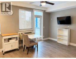 Primary Bedroom - 925 Leon Avenue Unit# 435, Kelowna, BC V1Y0E5 Photo 6