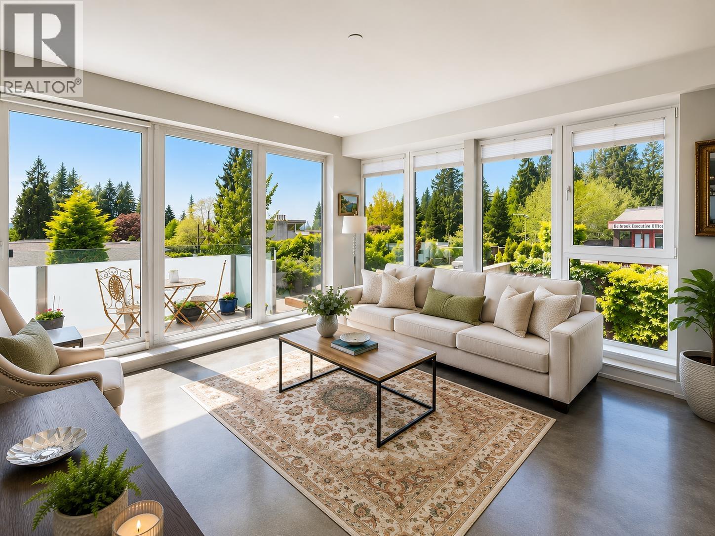 201 650 EVERGREEN PLACE