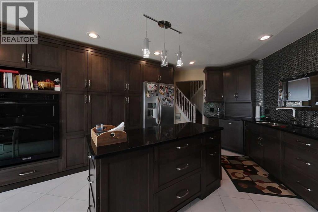 30 Executive Estates - Photo 5