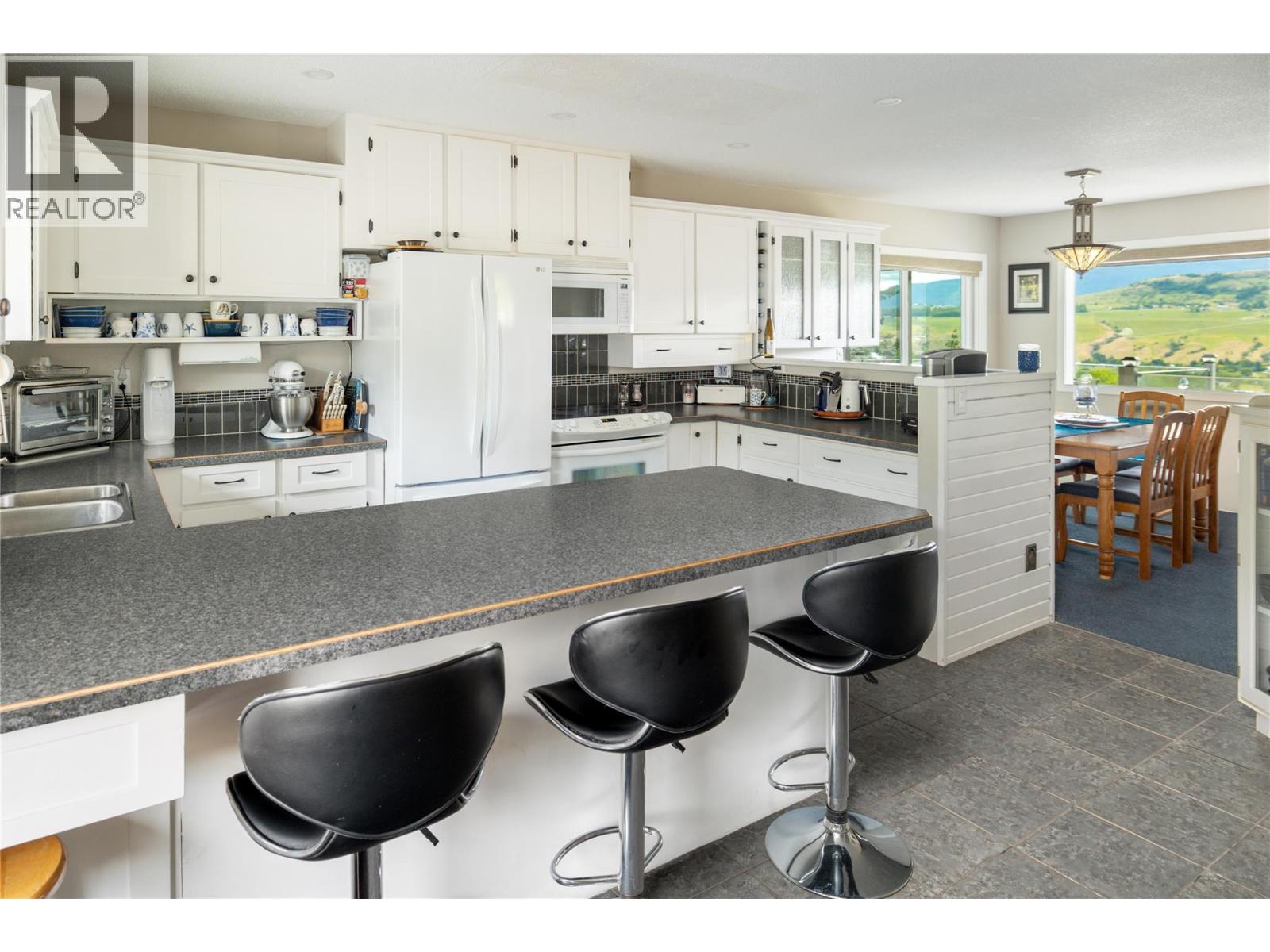 6636 Southwind Road - 8