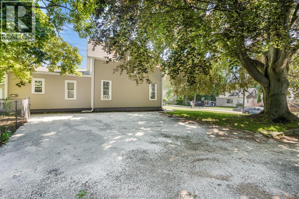 5 Tiffany STREET - 41