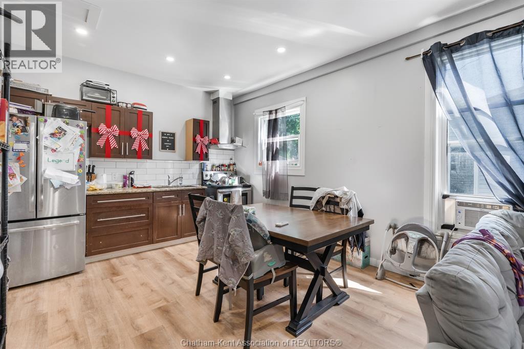 5 Tiffany STREET - Image 10