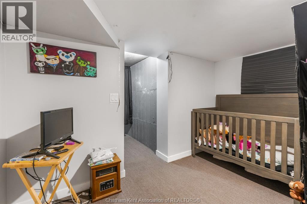 5 Tiffany STREET - Image 24