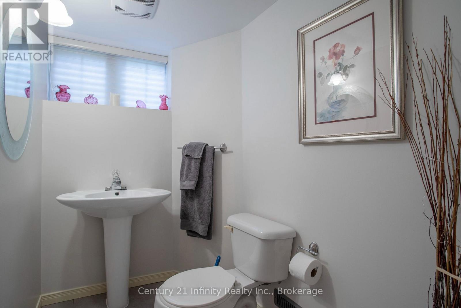 1589 FIELDGATE DRIVE - Image 27