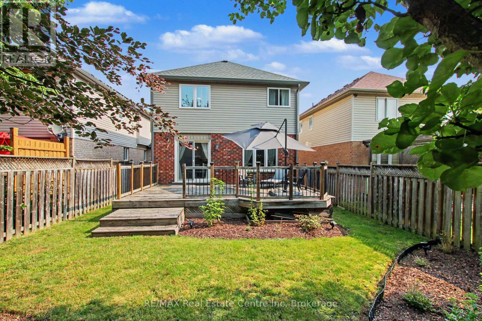 137 STEEPLERIDGE STREET - Image 36