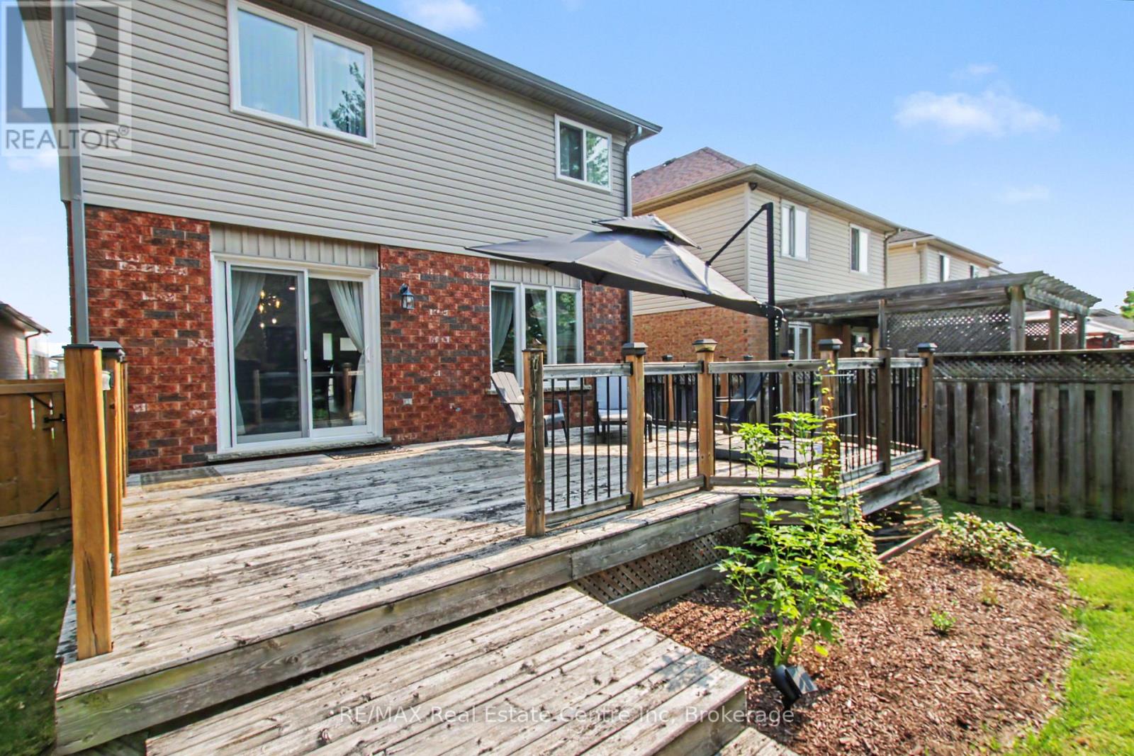 137 STEEPLERIDGE STREET - Image 37