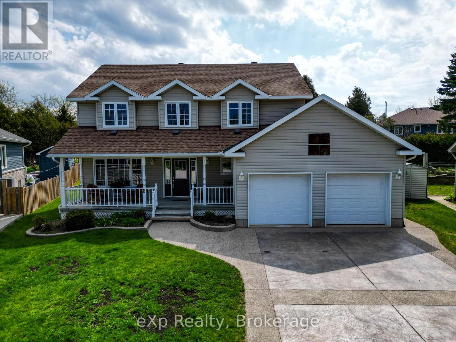 8 SANDPIPER COURT - 1