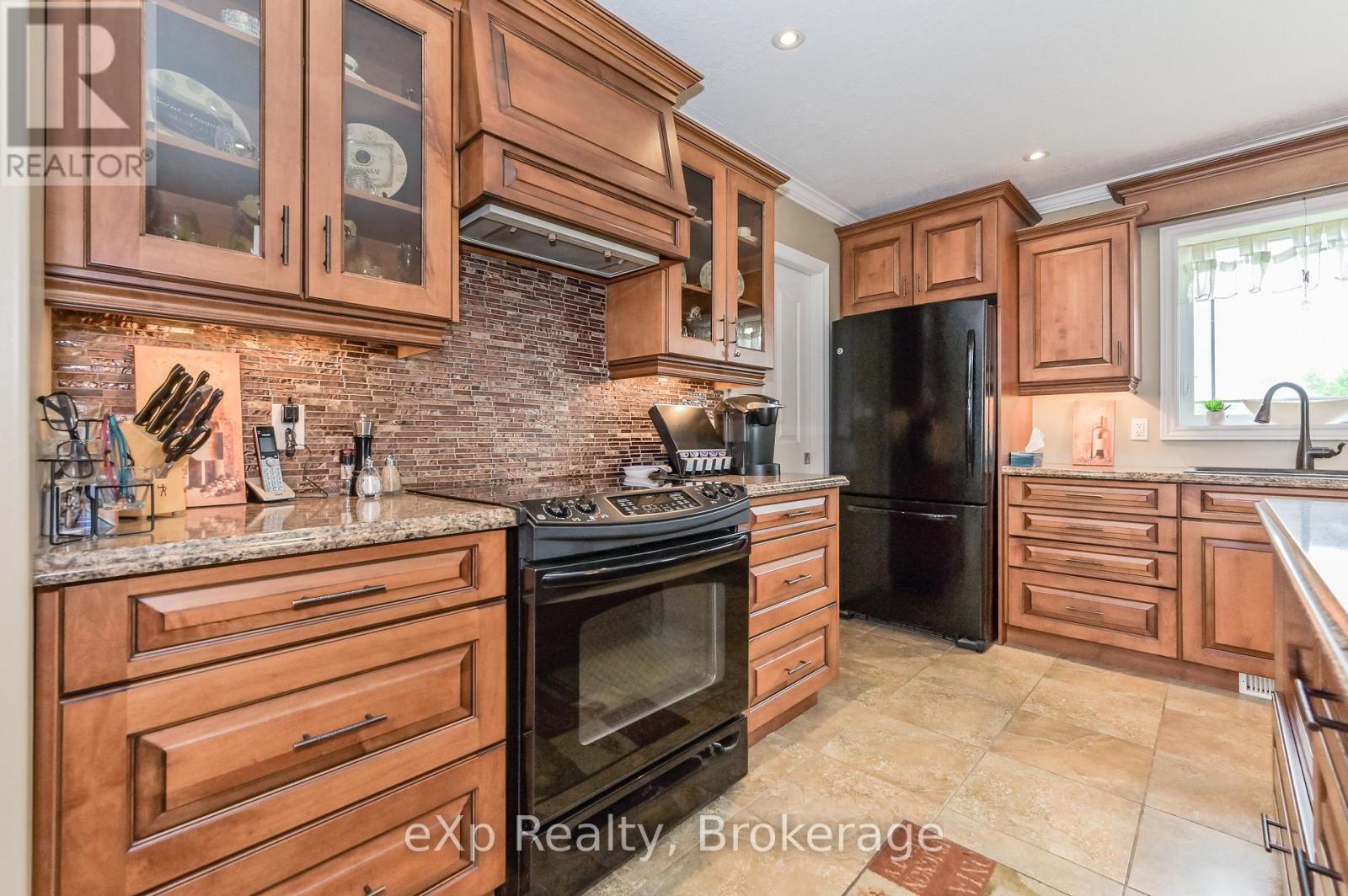 82622 LETTERBREEN ROAD - Image 8