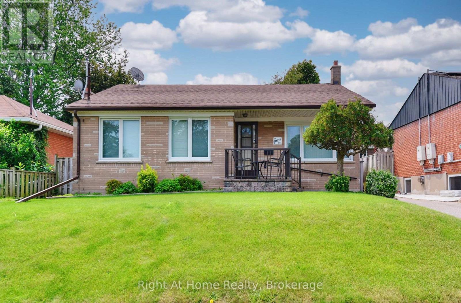 544 HARMONY ROAD S - 1
