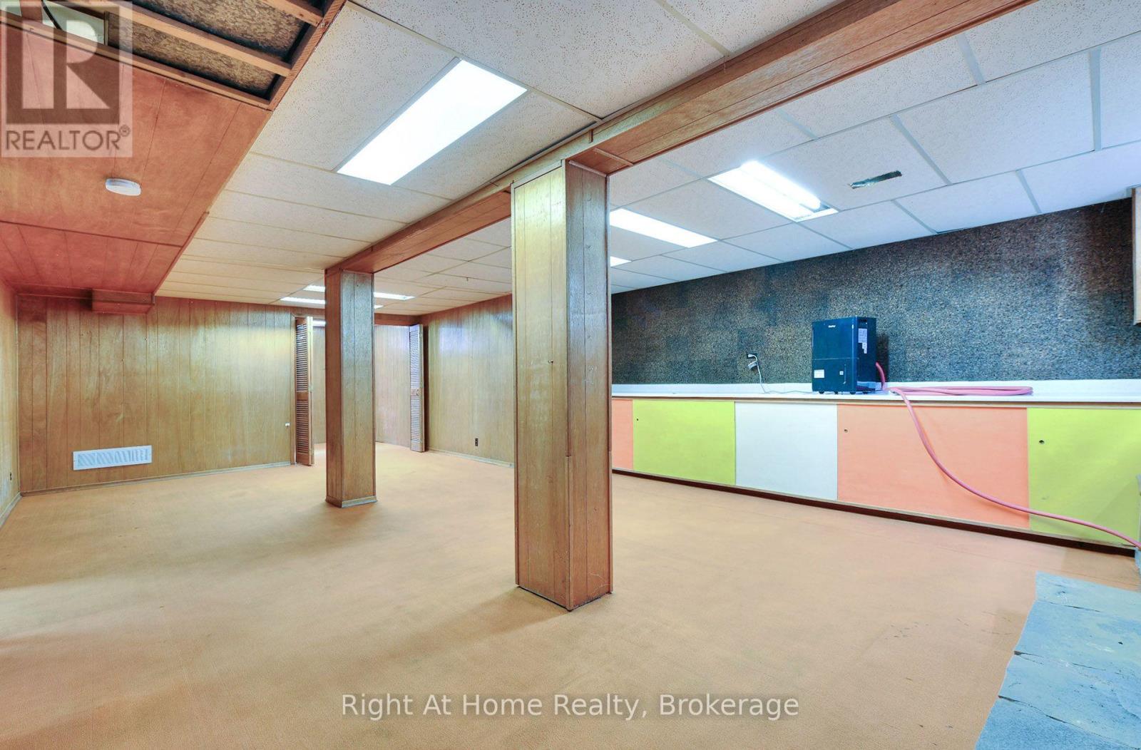 544 HARMONY ROAD S - 19
