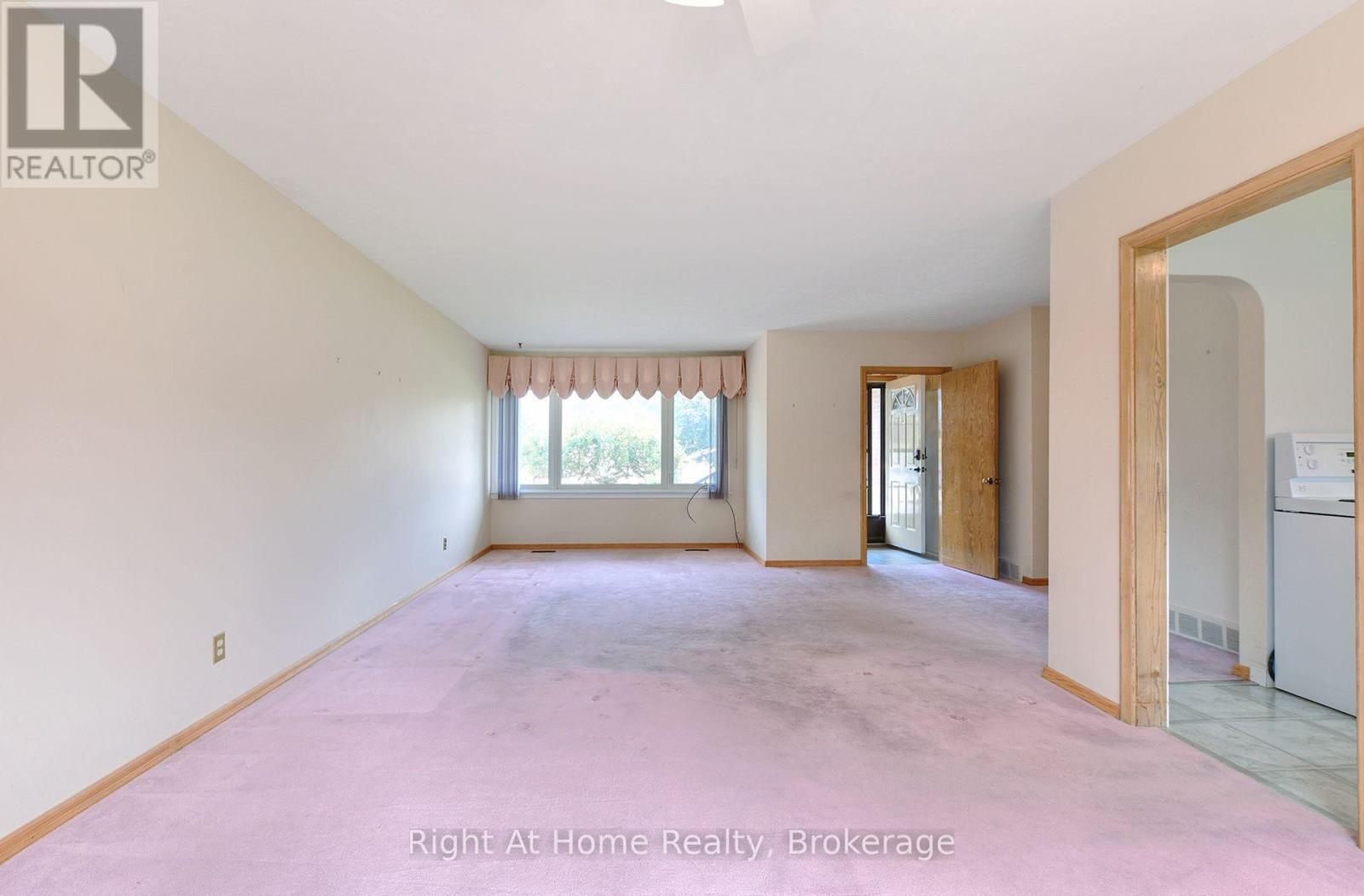 544 HARMONY ROAD S - Image 8