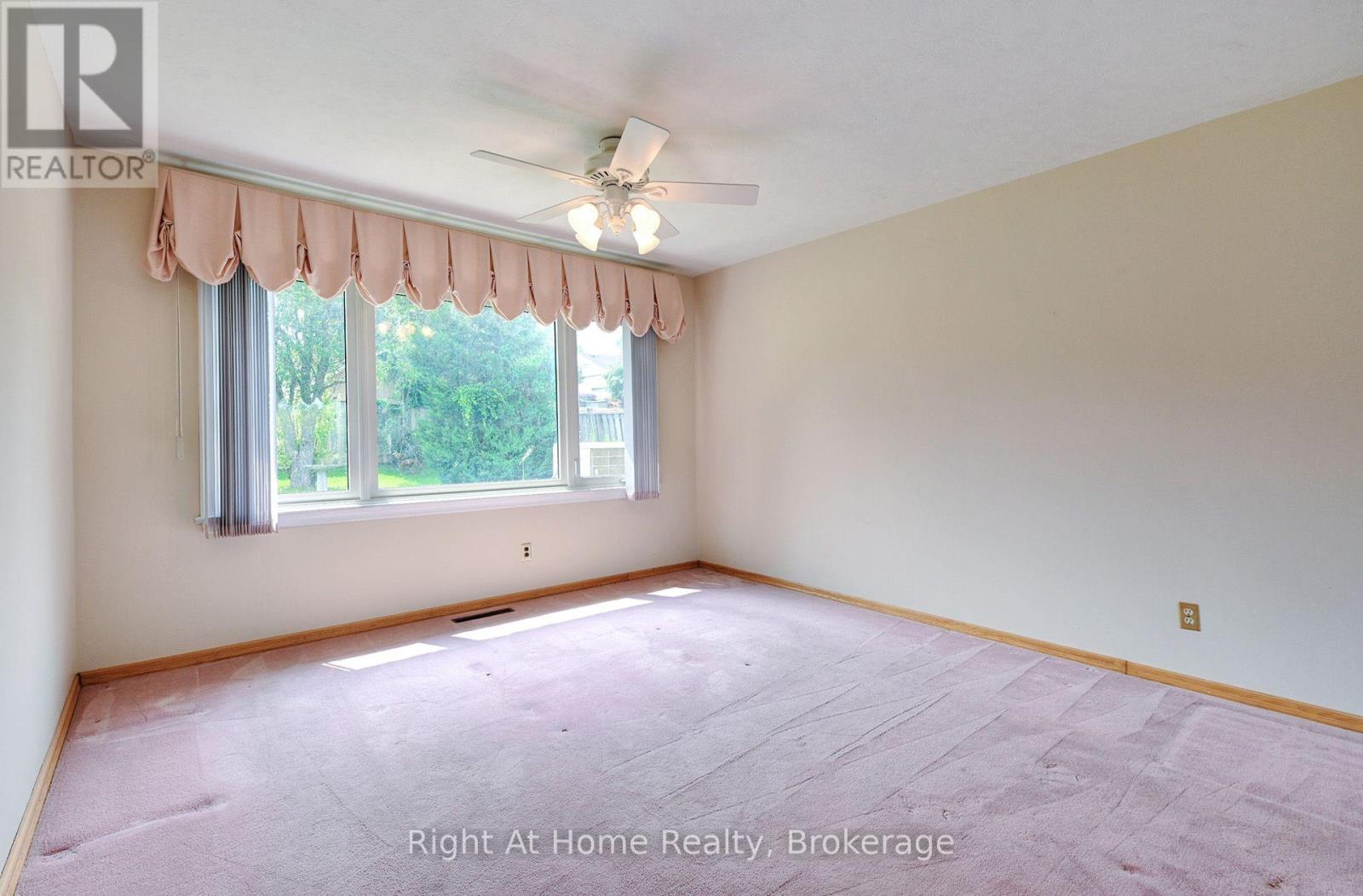 544 HARMONY ROAD S - 9