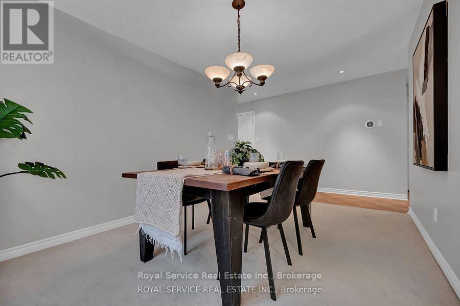 #5 350 LAKEBREEZE DRIVE - Image 16