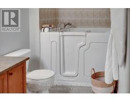 5 - 350 Lakebreeze Drive, Clarington, ON L1B0A2 Photo 25