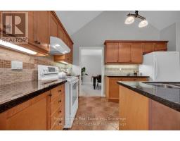 Other - 5 - 350 Lakebreeze Drive, Clarington, ON L1B0A2 Photo 8