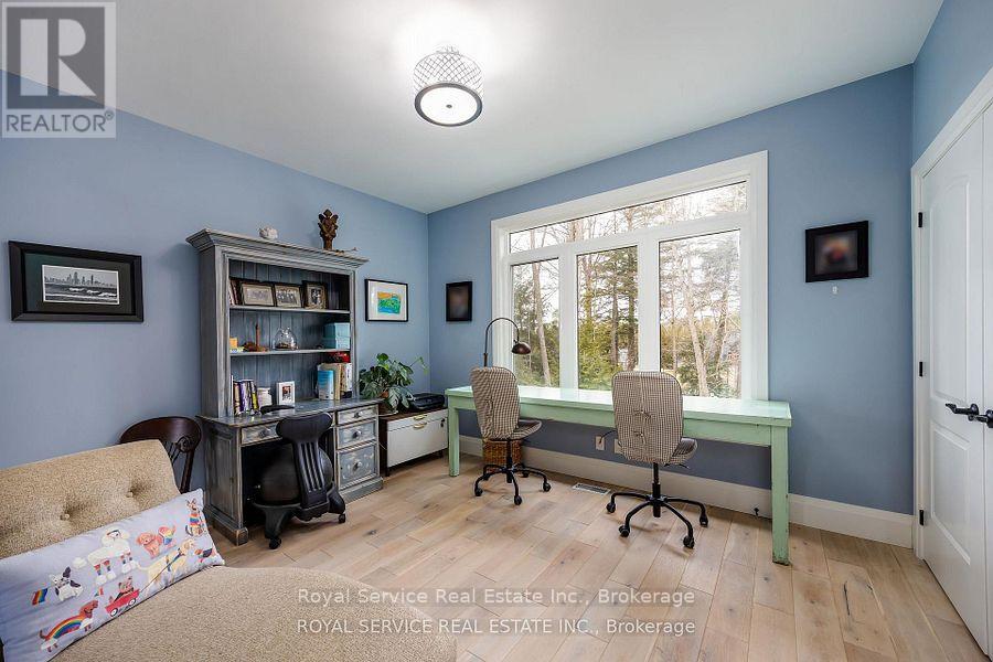 28 RUSTLEWOOD AVENUE - Image 29