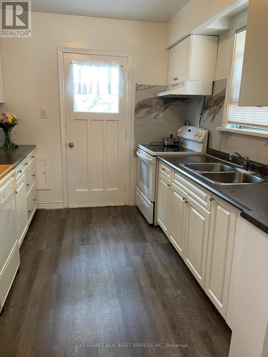 532 APPLEBY LINE - 13