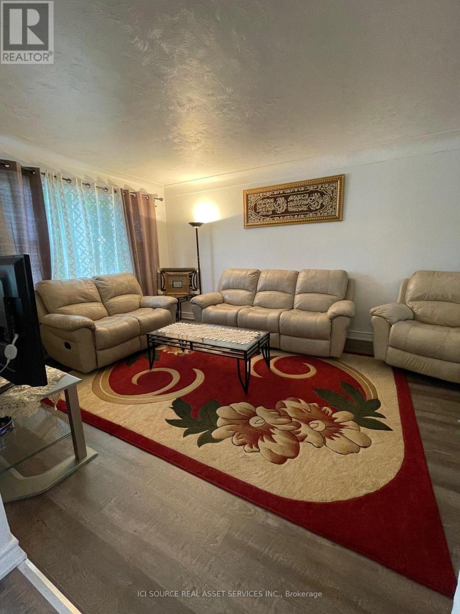 532 APPLEBY LINE - 12