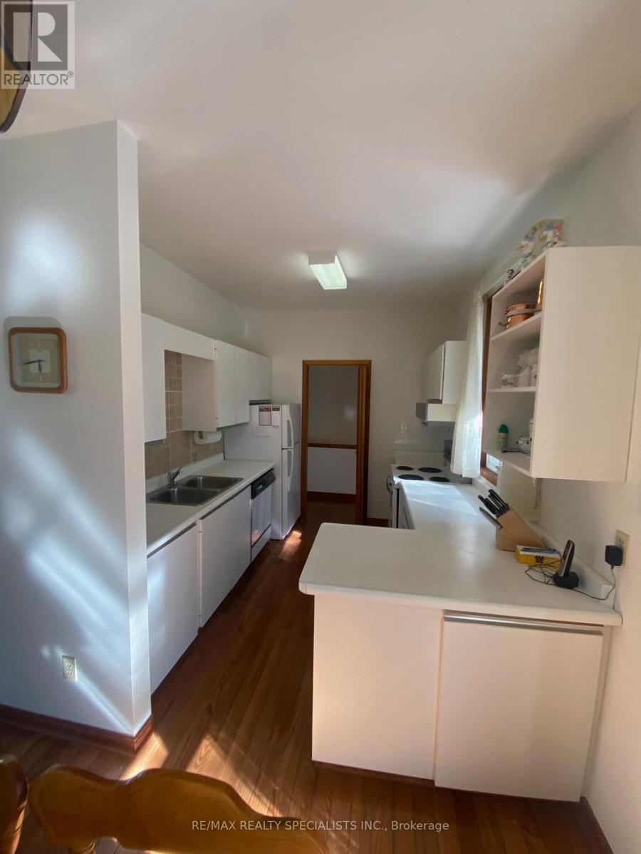 384 INDIAN POINT ROAD - 13