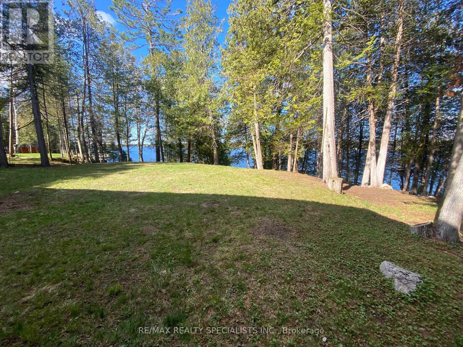 384 INDIAN POINT ROAD - 31