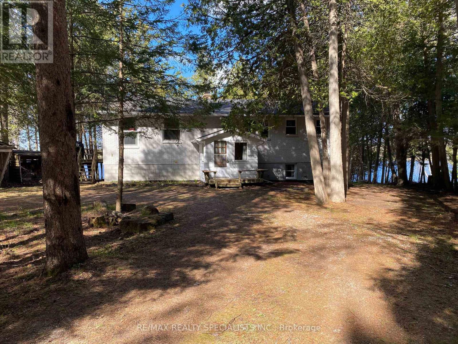 384 INDIAN POINT ROAD - 5