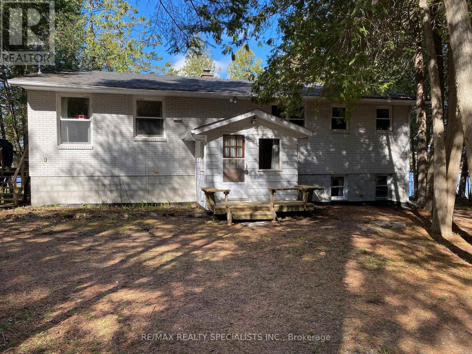 384 INDIAN POINT ROAD - 6