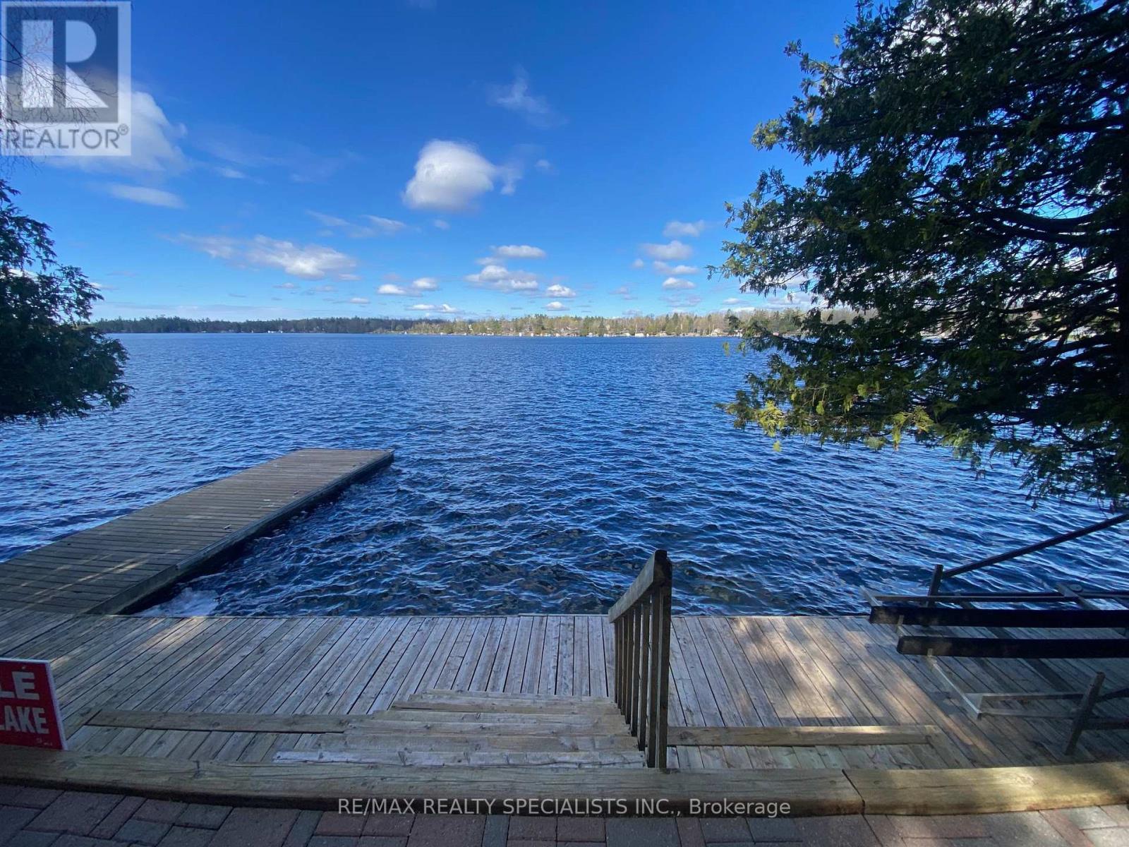 384 INDIAN POINT ROAD - 32