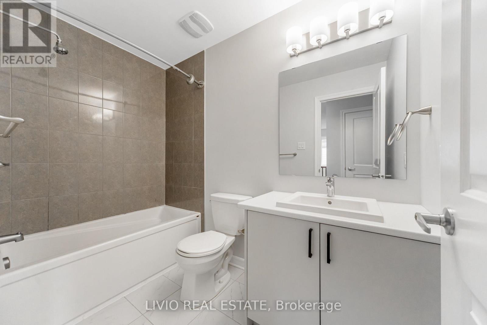 56 JARGEAU ROAD - 19