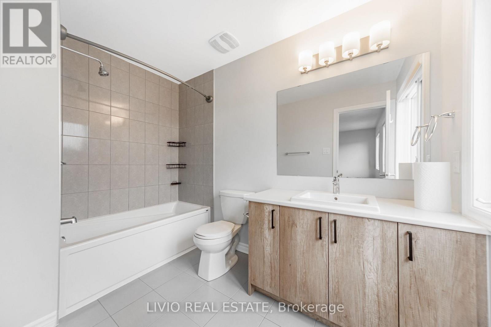 56 JARGEAU ROAD - 22
