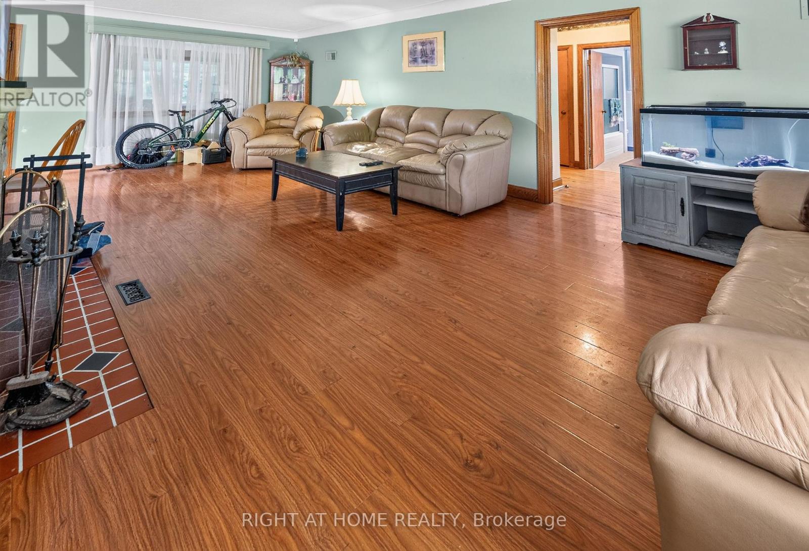 6297 SUNSET ROAD - Image 11