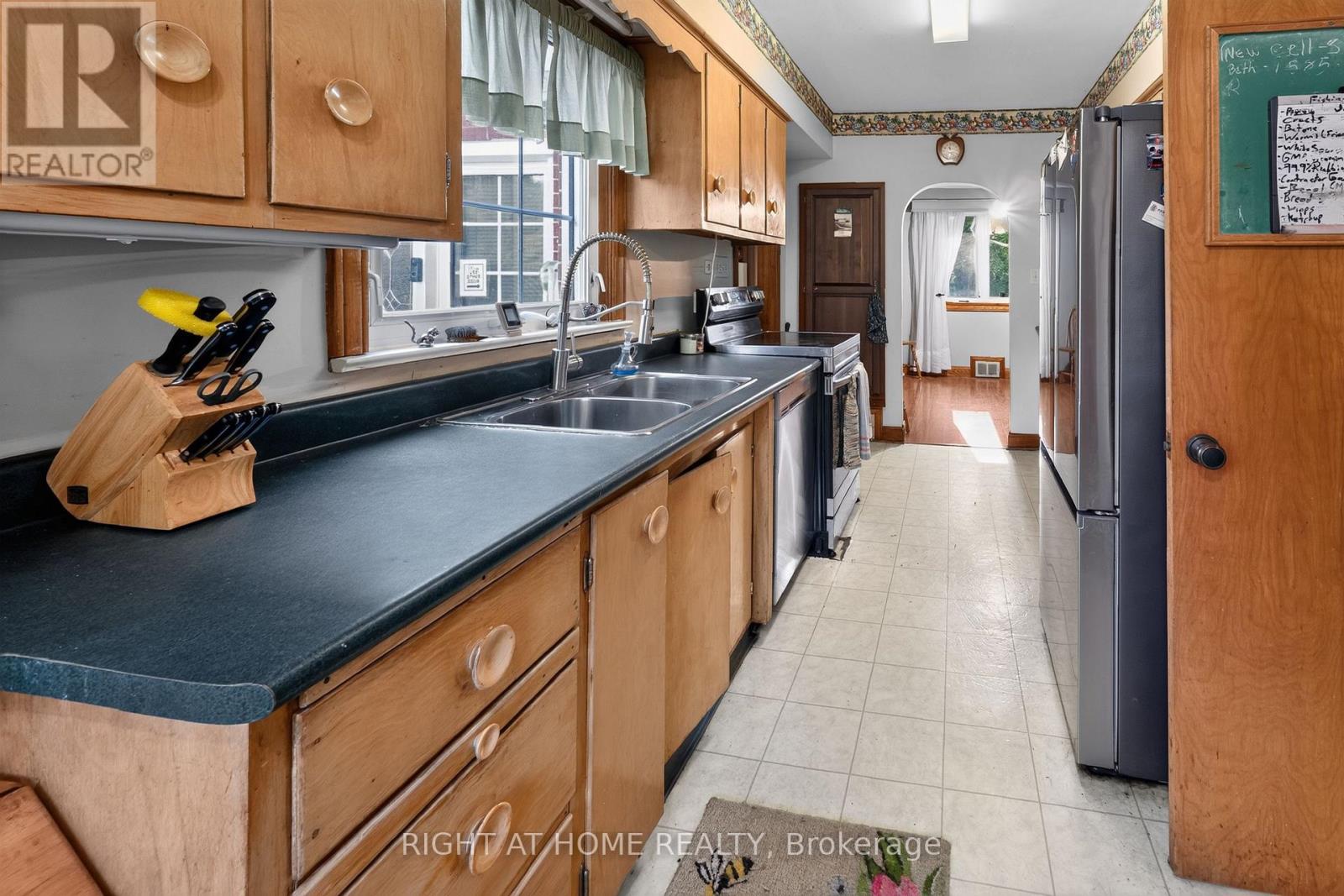 6297 SUNSET ROAD - Image 25