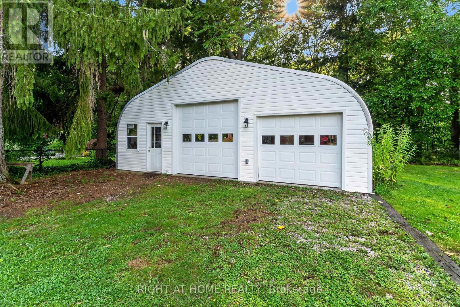 6297 SUNSET ROAD - Image 8