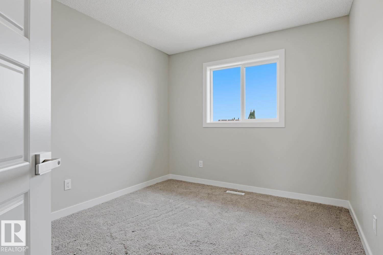 17677 60A ST NW - 22