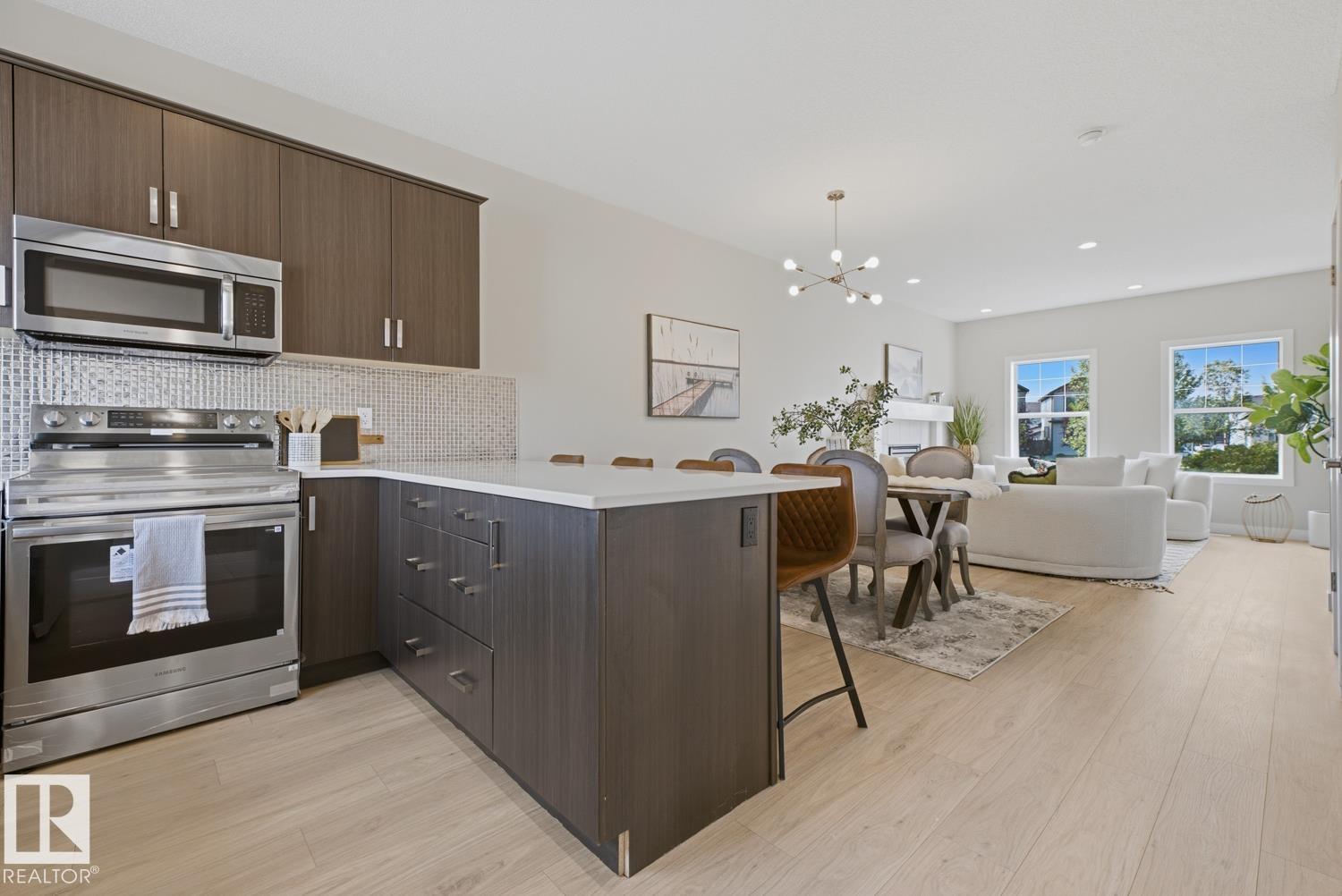 17677 60A ST NW - 9