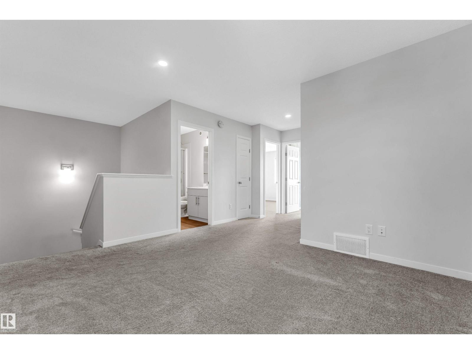 17636 49 ST NW - 19