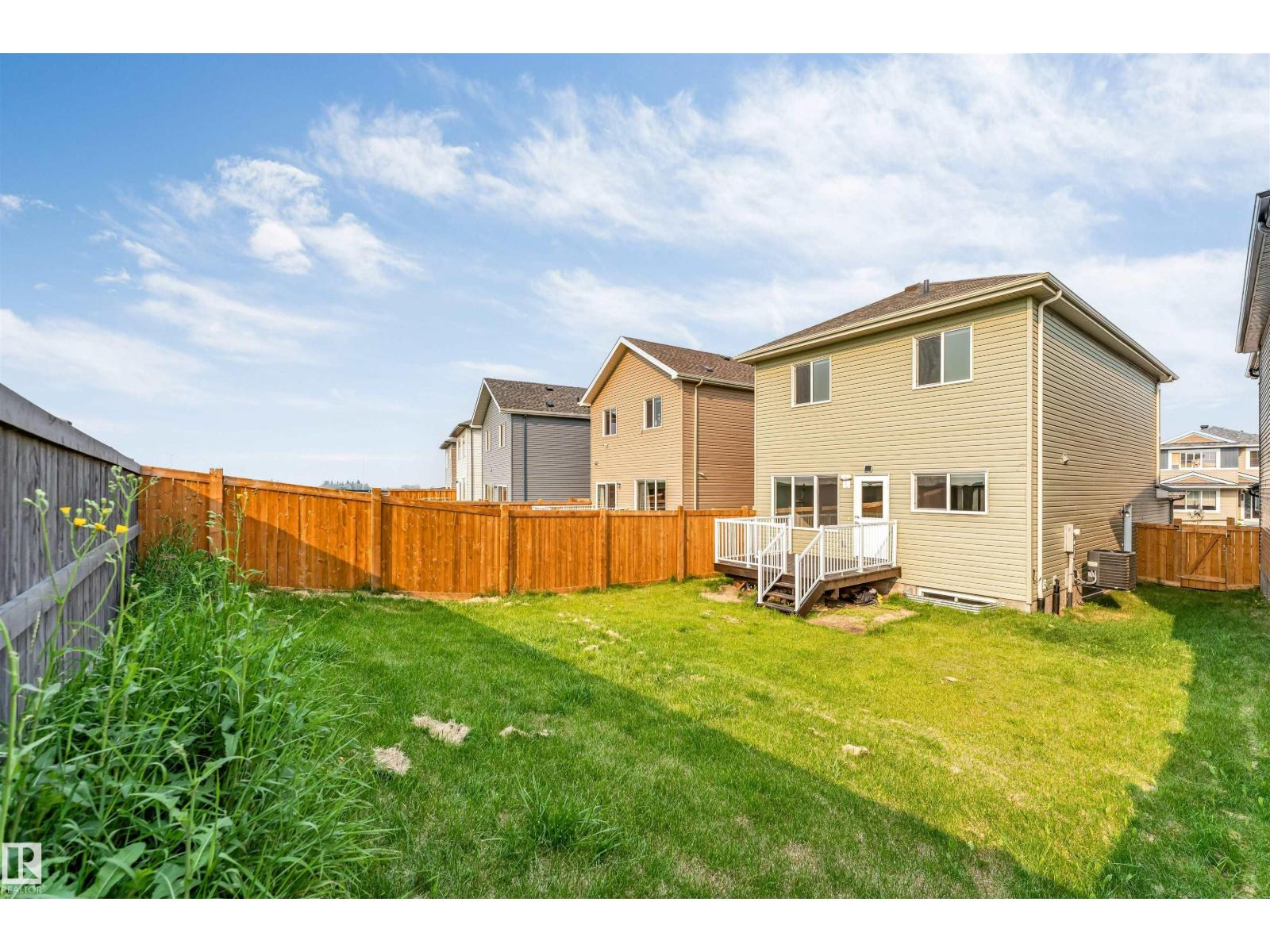 17636 49 ST NW - 34