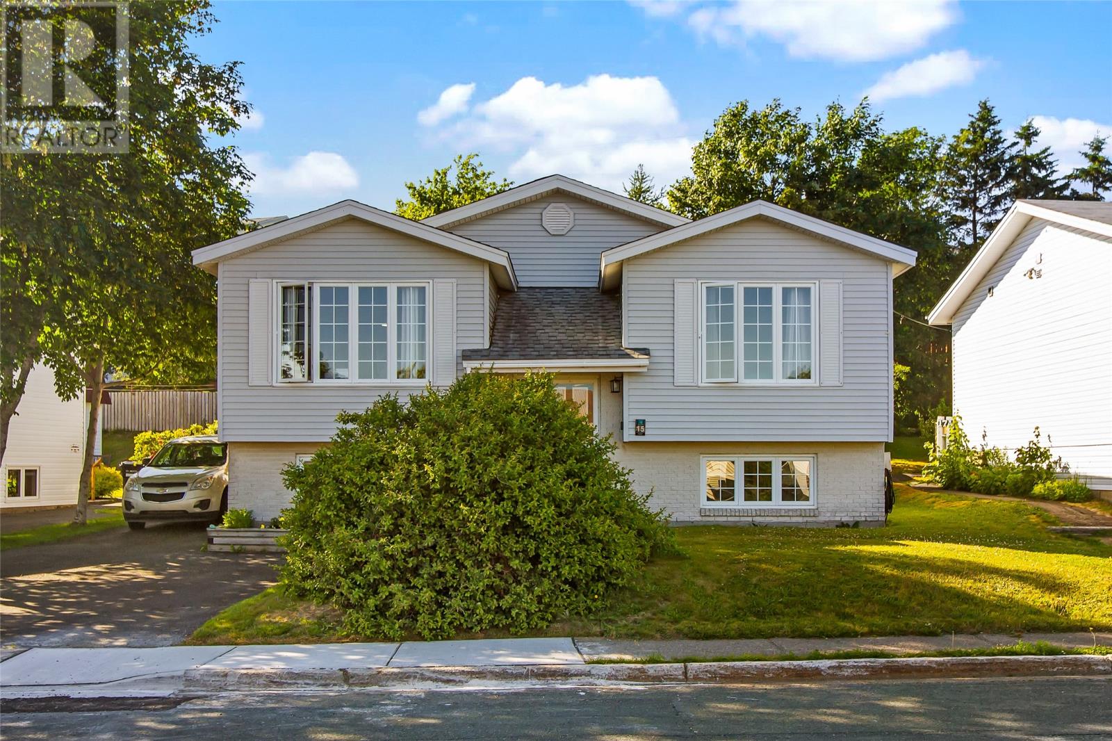 15 Hopeall Street, St. John's — photo 3
