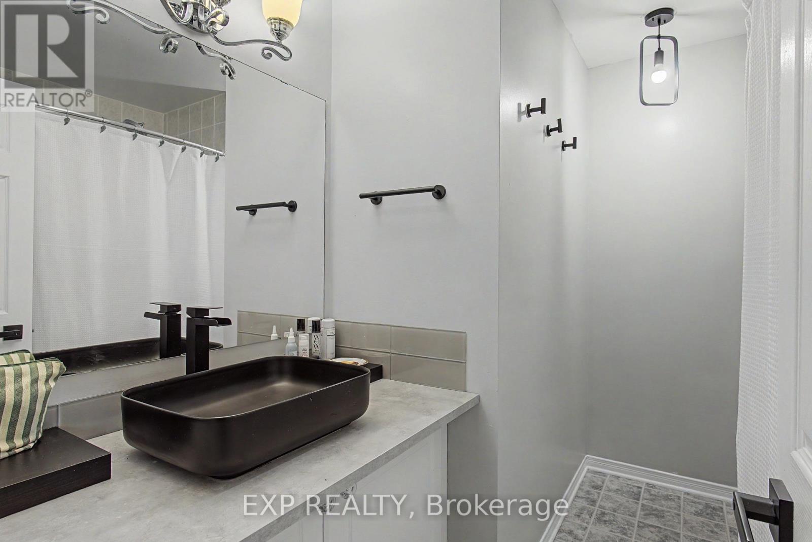 1681 TRENHOLM LANE - Image 23
