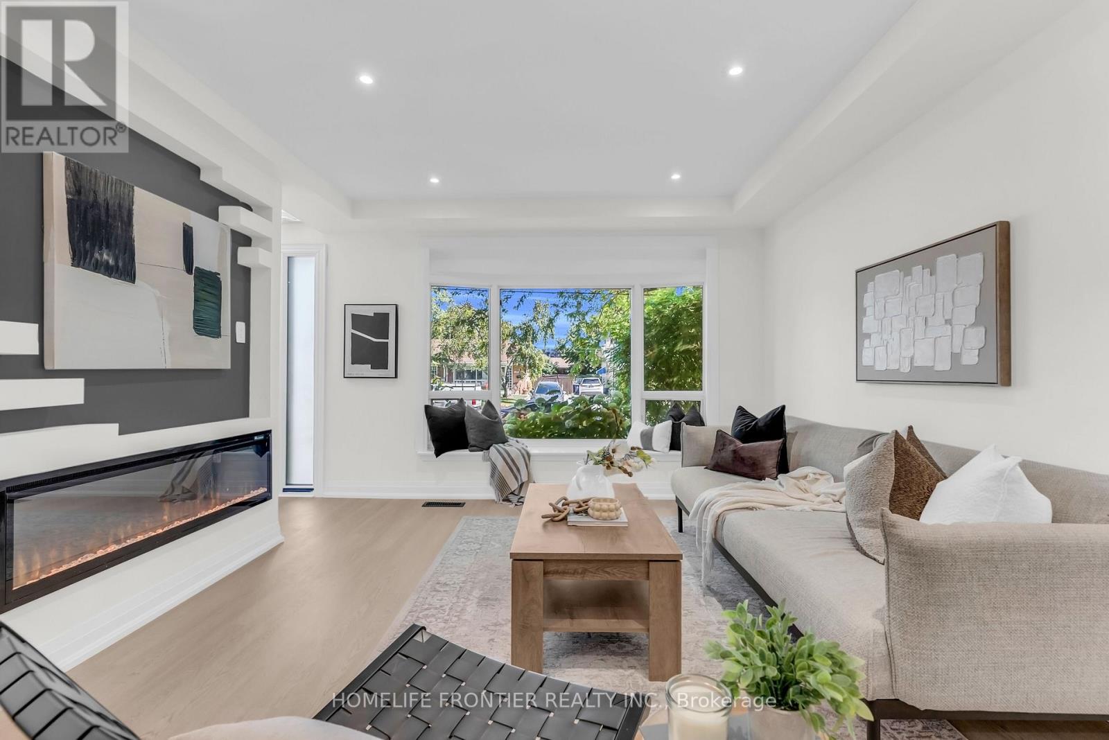 61 SUNDIAL CRESCENT - Image 11