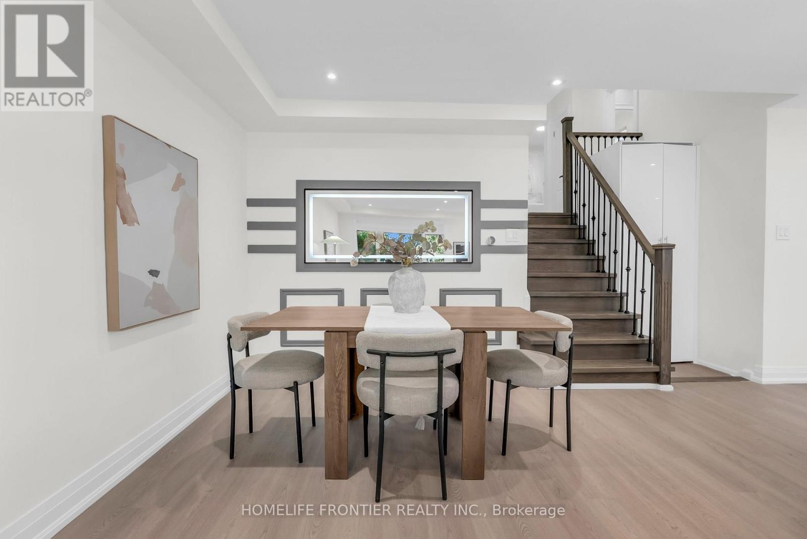 61 SUNDIAL CRESCENT - Image 13
