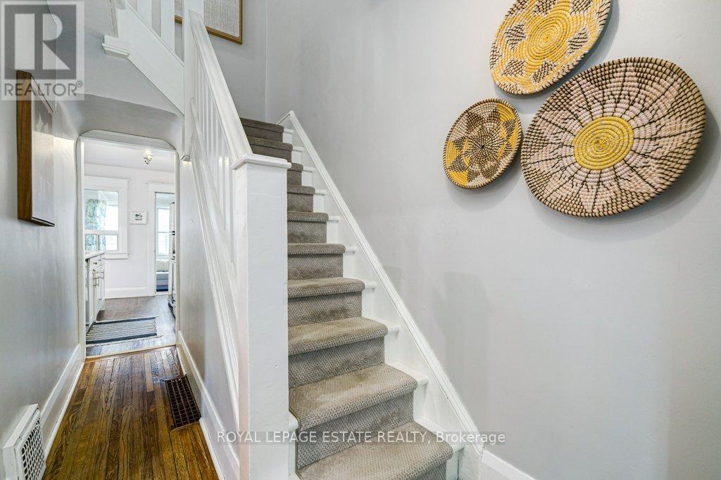 212 LAWLOR AVENUE - 22