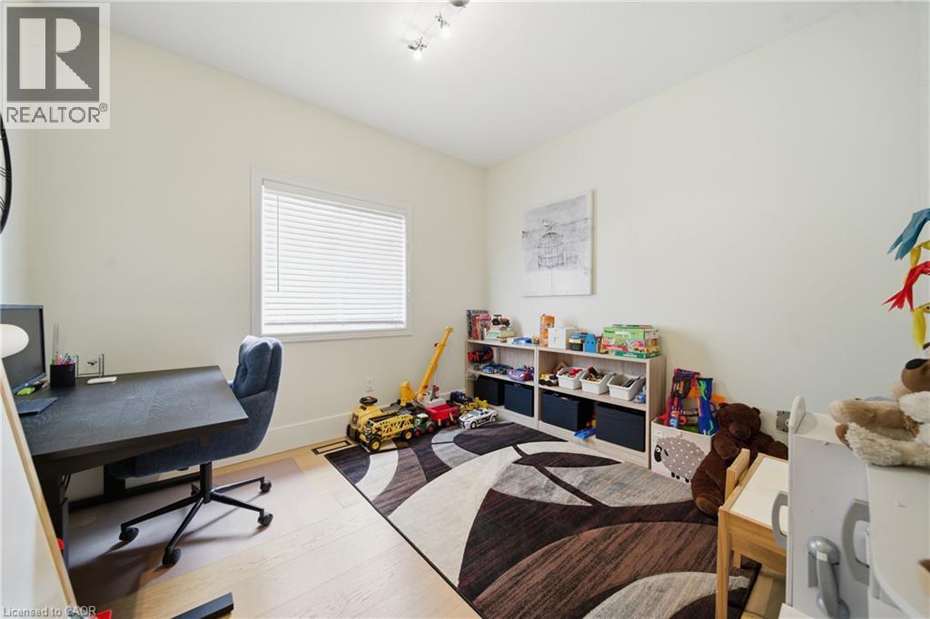 280 FARLEY Drive - 16