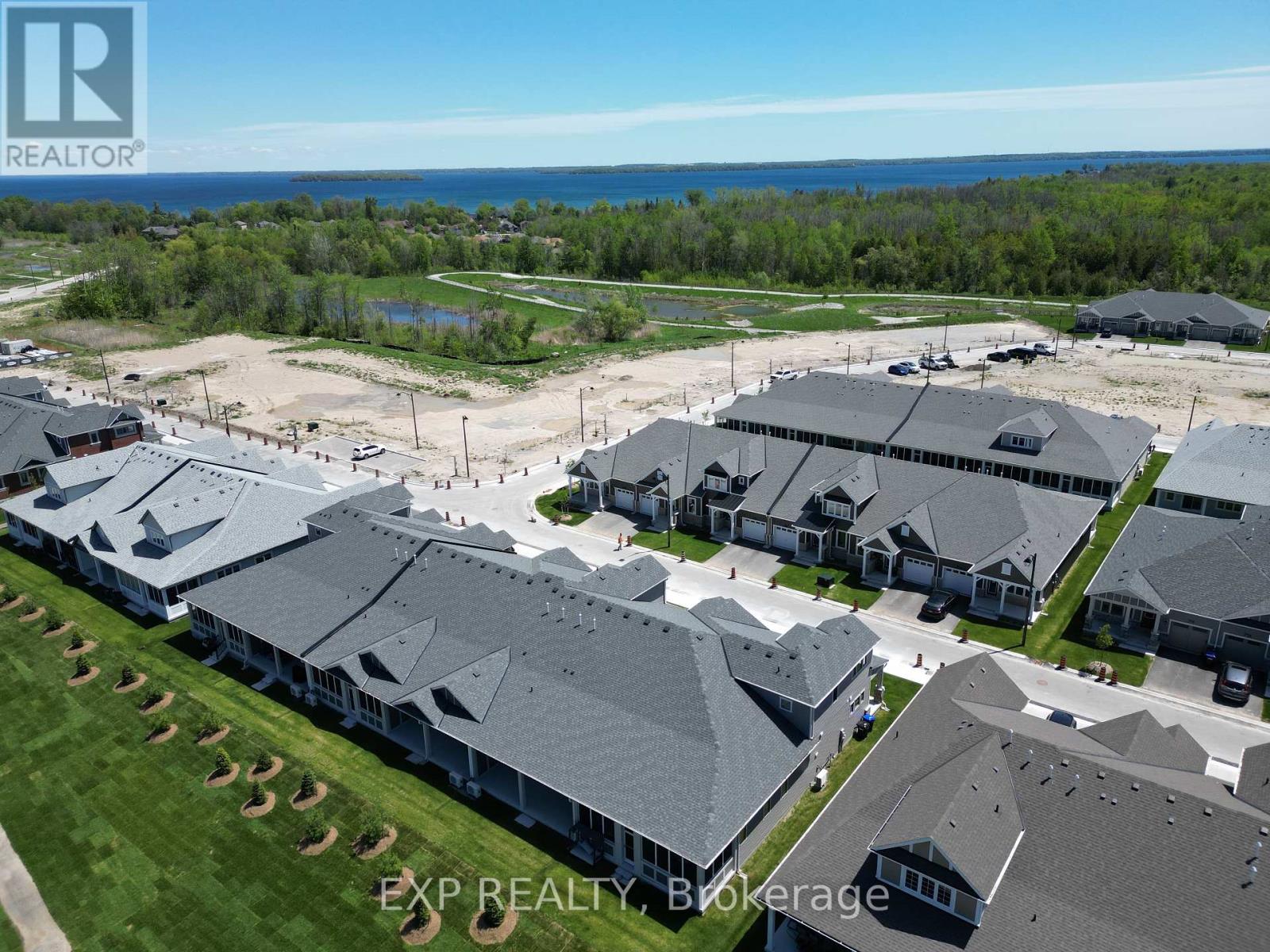 708 SARGEANT PLACE - Image 32