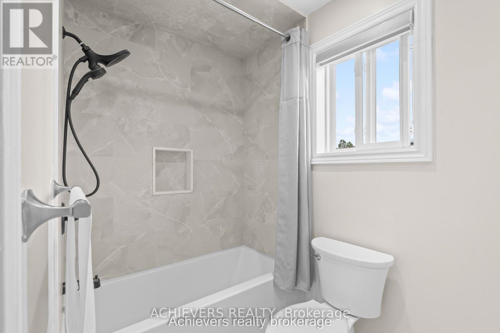 66 LEGGOTT AVENUE - 18
