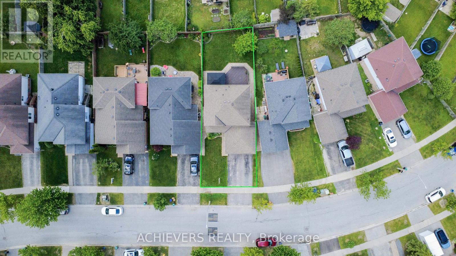66 LEGGOTT AVENUE - 36