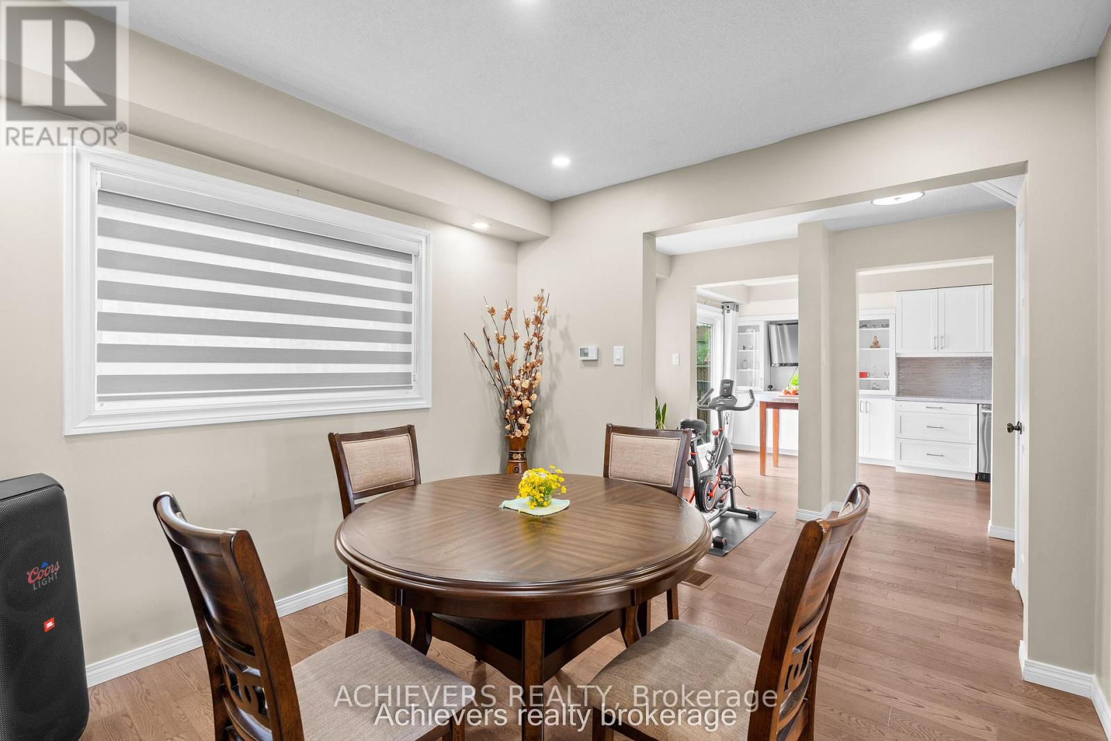 66 LEGGOTT AVENUE - 8