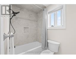 66 Leggott Avenue, Barrie, ON L4N8B7 Photo 18