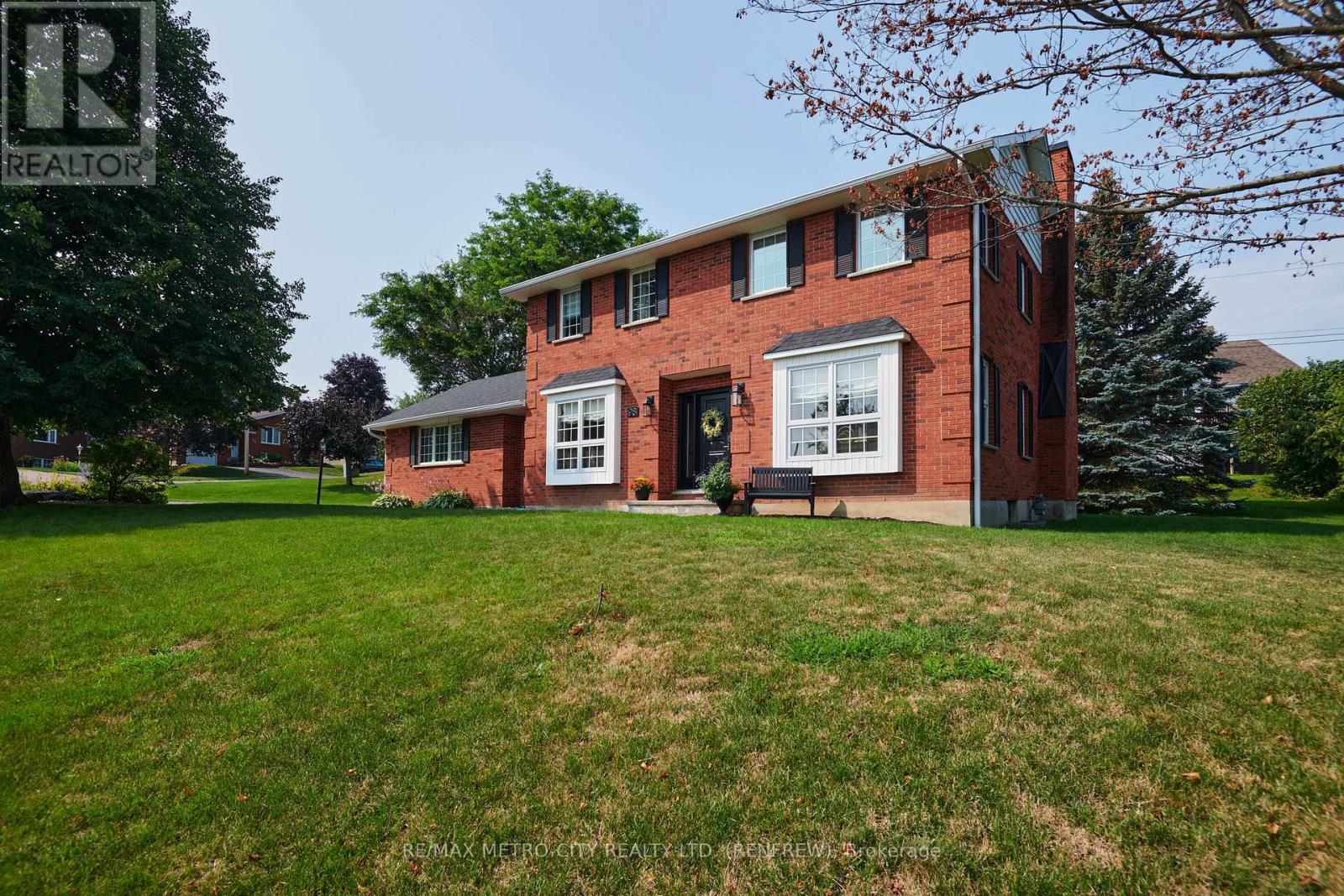98 ERINDALE AVENUE - 1