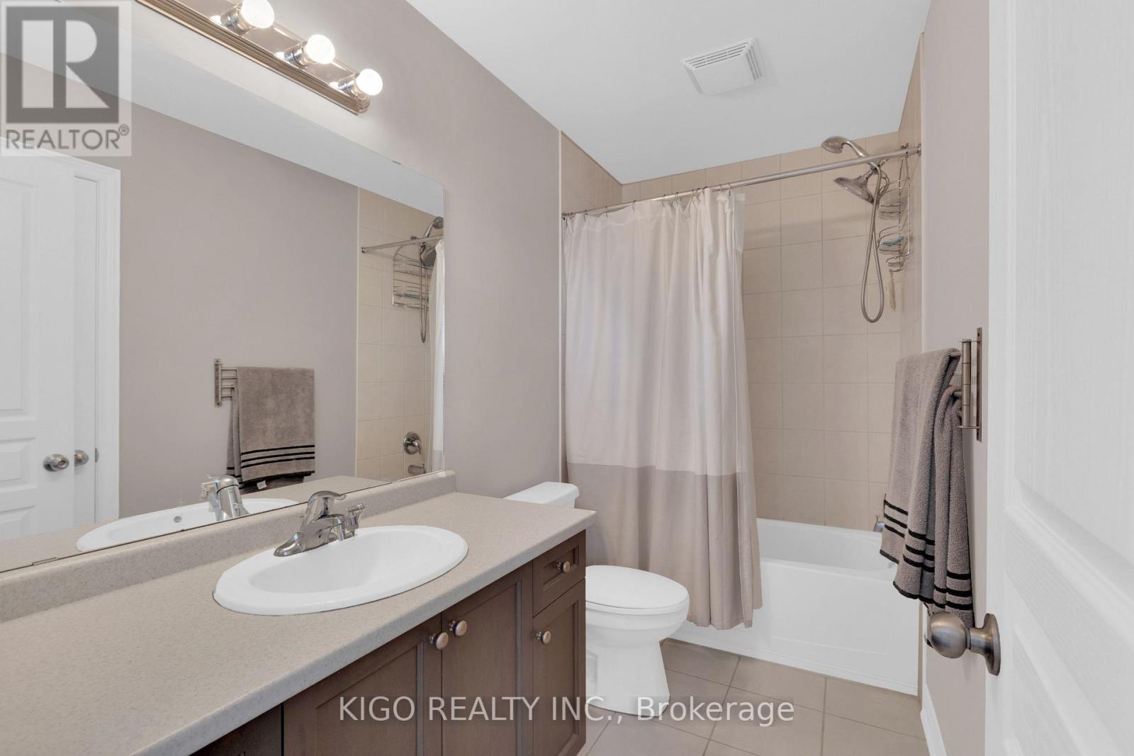 4119 PALERMO COMMON - 28