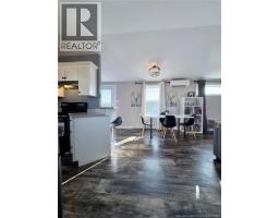 2 Scotch Pine Street, photo 15